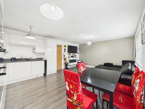 Photo 6- click for photo gallery